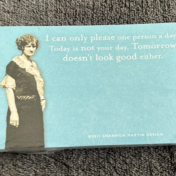 Women's Gift Set: 2 Dishtowels and Post-It Notes - Picture 4 of 5